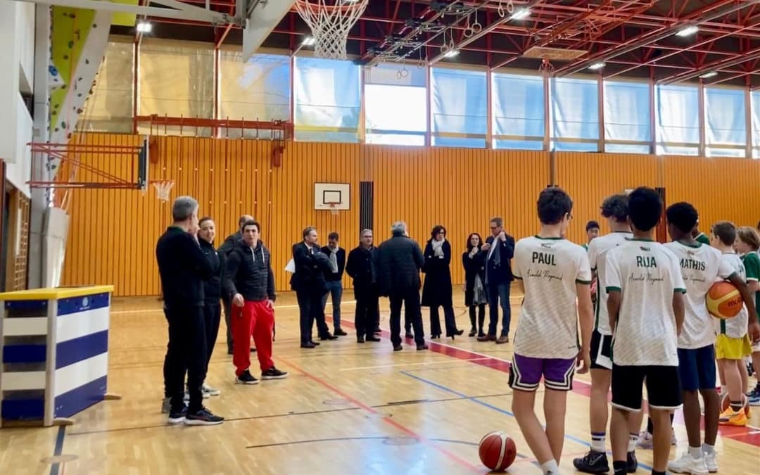 Les autorités visitent notre SAE à Pully